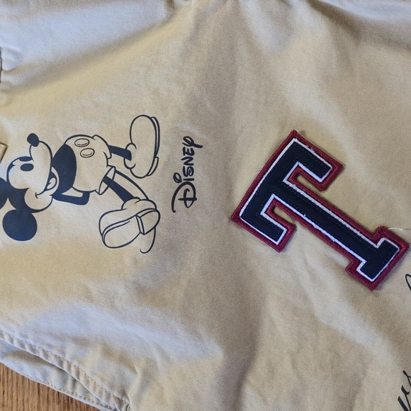 Tommy Hilfiger x Disney Mickey Mouse Chino Shorts Size 10 - Picture 6 of 12